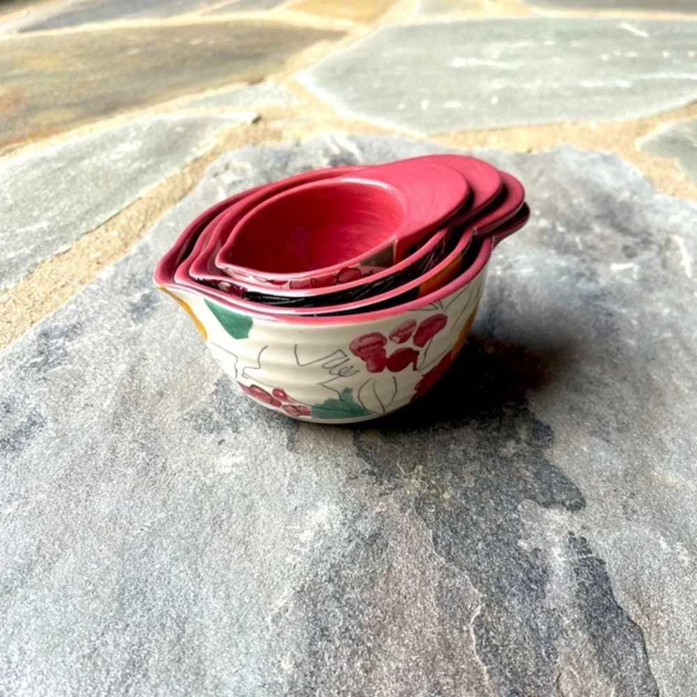 Holly and Pear Measuring Cups